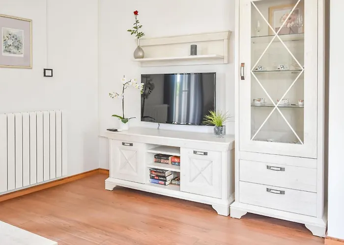 Heidi-2 By Interhome